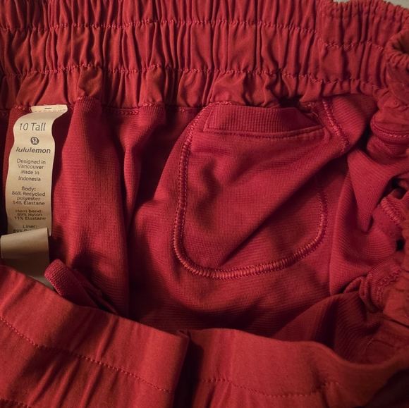 LULULEMON - Picture 8 of 9